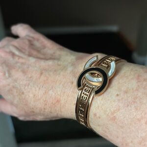 Chic Gold Bracelet with Black and White Accents